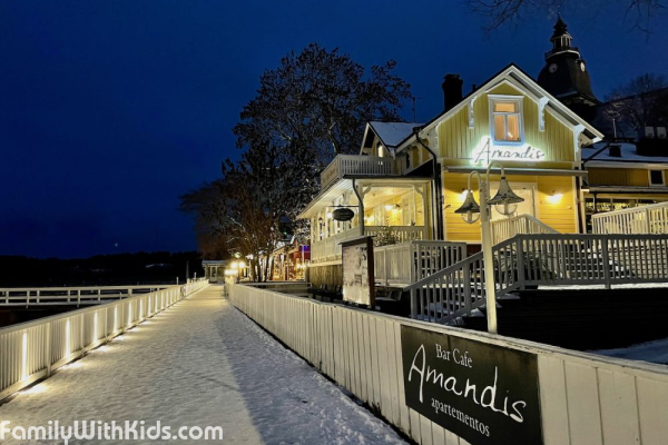 Amandis, boutique hotel and dog-friendly cafe in old-town Naantali, Finland