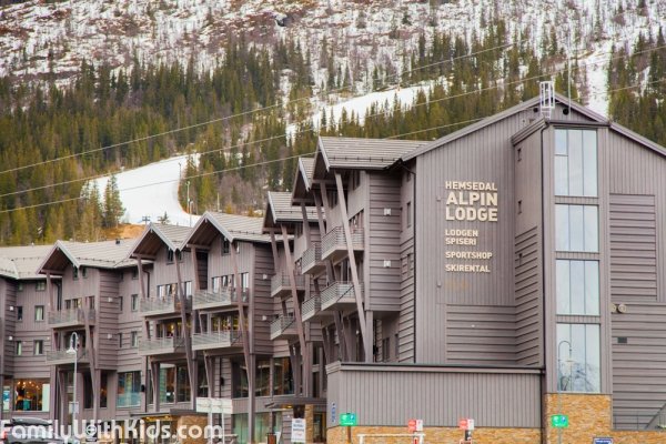 Alpin Lodge hotel and Lodgen Spiseri restaurant at Hemsedal Ski Resort, Norway