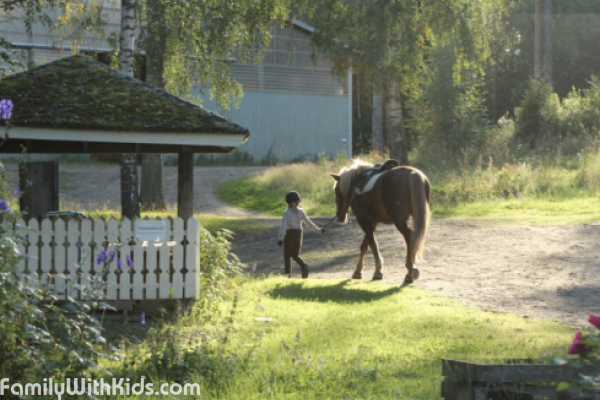 The Vipelen Talli Stables near the Holiday Club Saimaa Hotel, Horseback Riding in Imatra, Finland