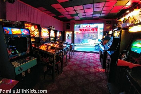 Freddi Arcade & Toys, зал игровых автоматов, Рейкьявик, Исландия