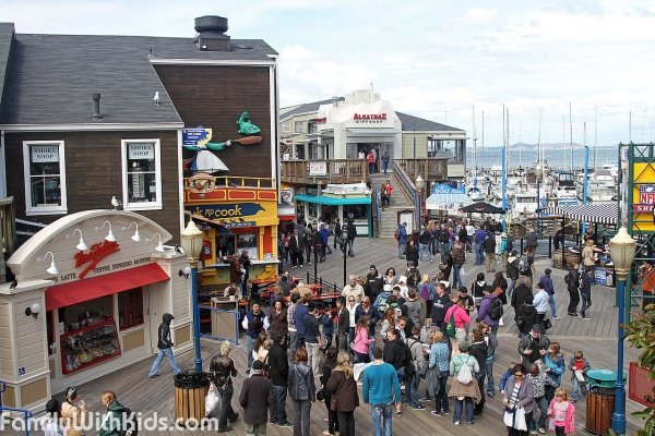The Pier 39 Shopping Mall and a tourist attraction built on a pier in San Francisco, USA