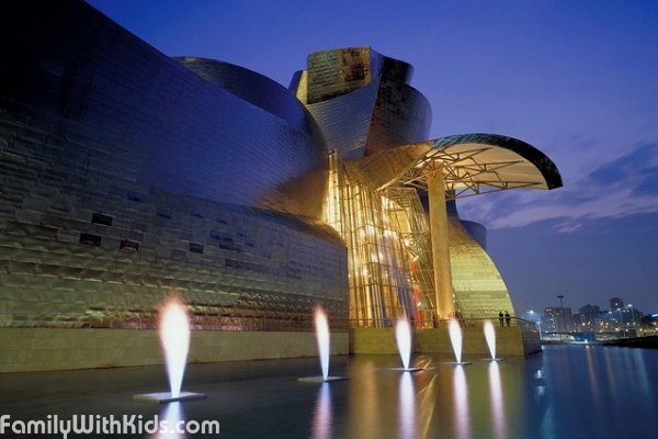 Музей Гуггенхайма, Guggenheim Bilbao, музей современного искусства в Бильбао, Испания