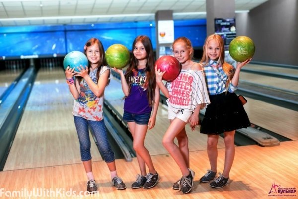 Lounge Bowling, "Лаунж боулинг", боулинг-клуб, детская школа боулинга в Харькове