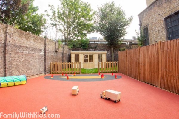 Safari Kid Golders Green, детский центр и садик для детей от 6 месяцев до 5 лет в Барнете, Лондон, Великобритания