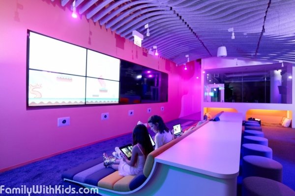 The Codeverse Lincoln Park Immersive Coding Studio for kids aged 6-13 in Chicago, the USA