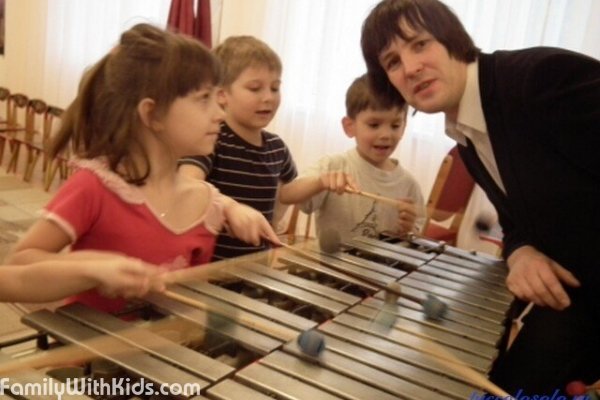 "Пикколо", детский музыкальный лекторий, интерактивные концерты для детей 2-8 лет в Риге, Латвия