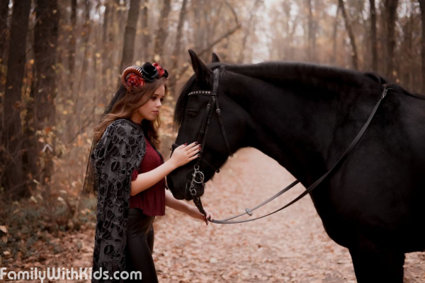 Mon ami, "Мон ами", конный клуб, конные прогулки, фотосессии с лошадьми в Харькове