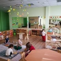 Montessori School, начальная школа на Позняках, Киев