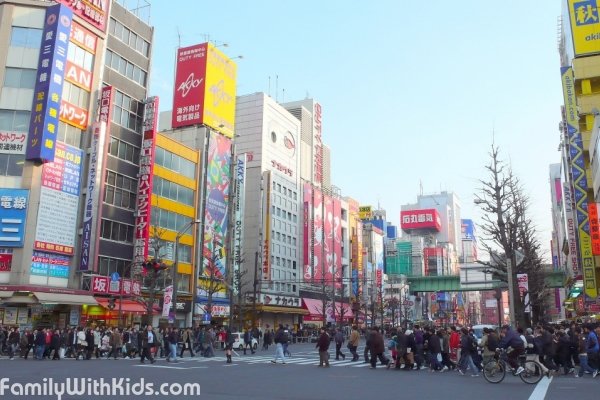 Акихабара, Сото-Канда, торговый квартал в Токио, Япония
