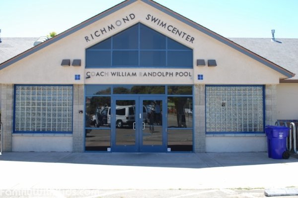 Richmond Swim Center, центр плавания, бассейн в Ричмонде, Сан-Франциско, США