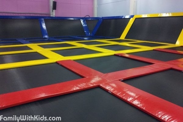 The Tempputemmellys Trampoline Park, gymnastics and parkour for kids and teens in Espoo, Finland