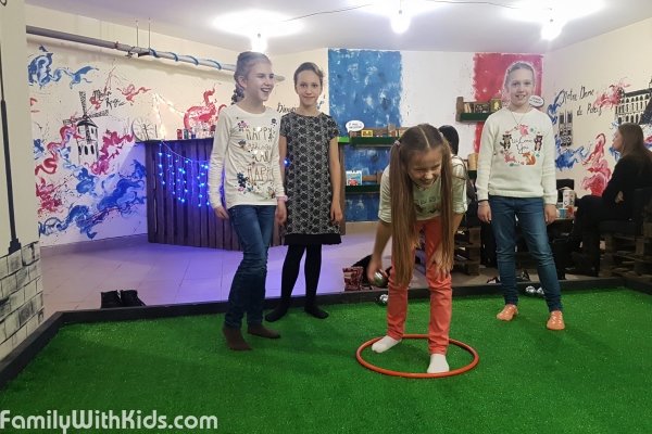 "La Петанк", игровой клуб, игра в петанк для детей, детские дни рождения в Дарницком районе, Киев