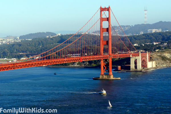 The Golden Gate, "Золотые ворота", висячий мост через пролив Золотые Ворота в Сан-Франциско, США