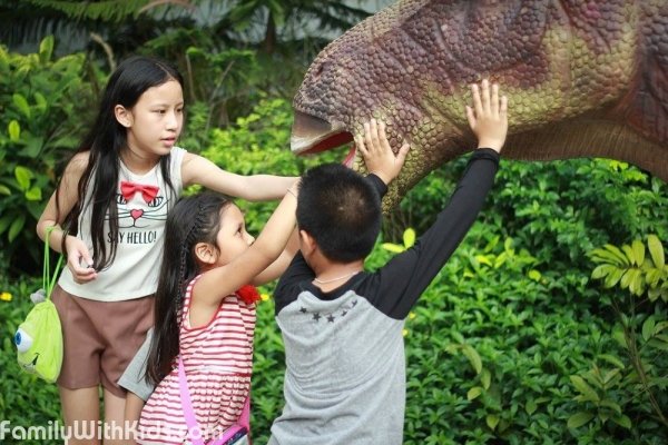 Dinosaur Planet Bangkok, развлекательный комплекс "Планета динозавров" в Бангкоке, Тайланд