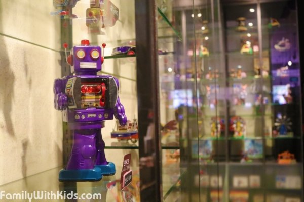 MINT, музей игрушек, Сингапур
