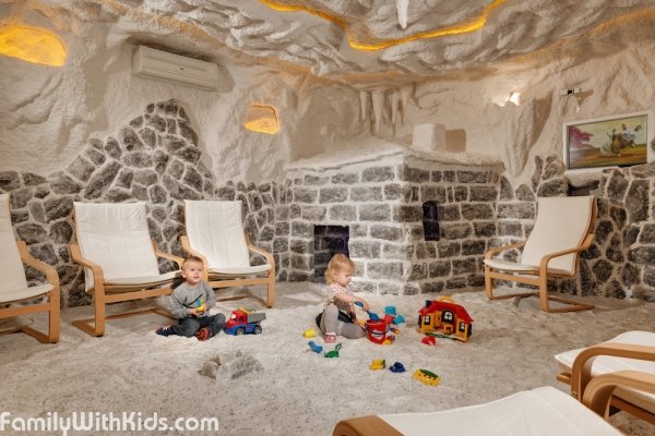 "Территория соли", центр галотерапии, соляная комната для всей семьи на Оболони, Киев