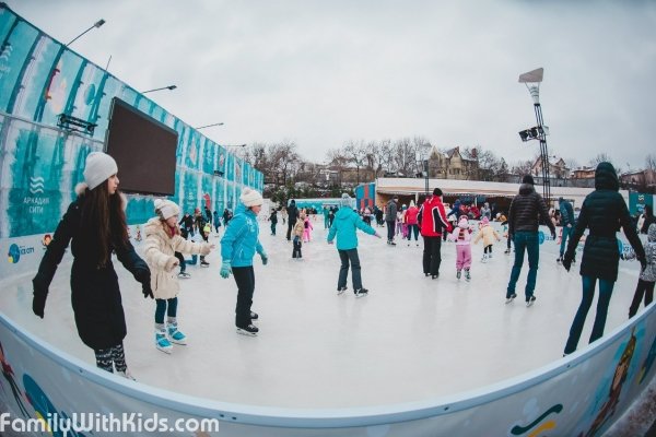Ice City, открытый каток в ТРК "Аркадия Сити", Одесса