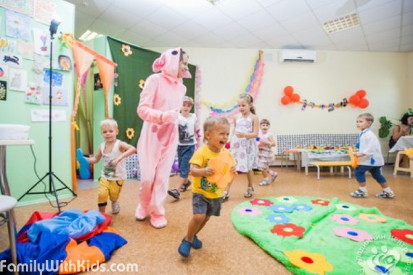Family & Education ("Фэмили & Эдьюкейшн"), семейный игровой центр для детей от 6 до 16 лет и родителей, Киев