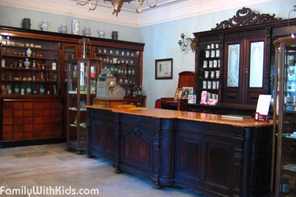 Музей-аптека в Киеве, Украина