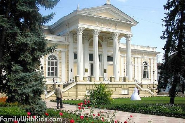 Одесский археологический музей на Ланжероновской в Приморском районе, Одесса