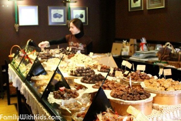 Львовская мастерская шоколада (Львовский шоколад), кафе на Андреевском спуске, Киев