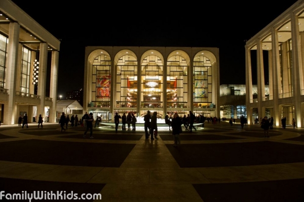 The Metropolitan Opera Theatre in New York, USA