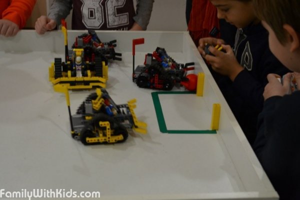 Kids & Robots, Kids and Robots, клуб юных инженеров, робототехника для детей в Приморском районе, Одесса 