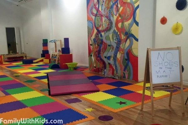 Sunnyside Plays, игровой зал для детей, площадка для праздников, Нью-Йорк, США
