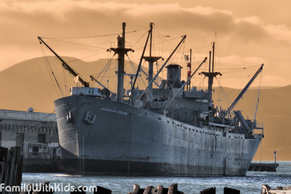 SS Jeremiah O'Brien, музей, транспортный корабль времен Второй Мировой войны в Сан-Франциско, США
