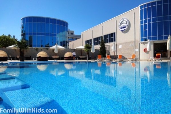 Grand Marine, "Гранд Марин", гостиница с бассейном и медицинский центр в Одессе