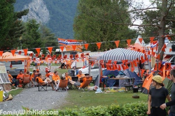 Camping Alpenblick GmbH, кемпинг на Тунском озере, Швейцария