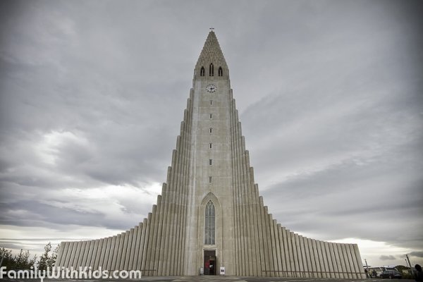 Халлгримскиркья, церковь в Рейкьявике, обзорная площадка, Исландия