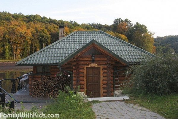 "Бухта Викингов", база отдыха для всей семьи в Львовской области