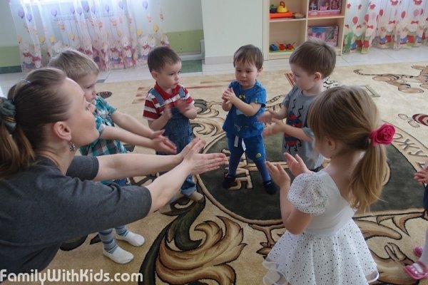 "Ямб", частный детский сад для детей от 3 лет в Днепровском районе, Киев