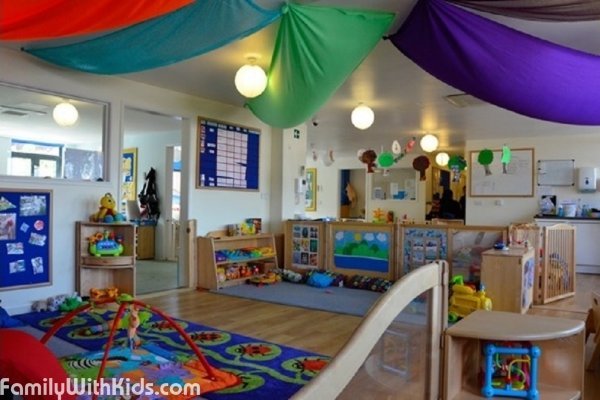 Working Mums Daycare and Pre-School East Sheen, детский сад для малышей от 3 месяцев до 5 лет, Лондон, Великобритания