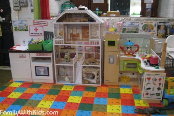 PMC Nursery, детский сад для детей от 3 месяцев до 5 лет в Килберне, Лондон, Великобритания, закрыт