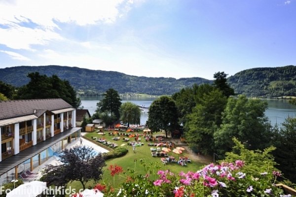 Hotel Urbani, семейный отель со спа-зоной на берегу озера Оссиах, Боденсдорф, Австрия