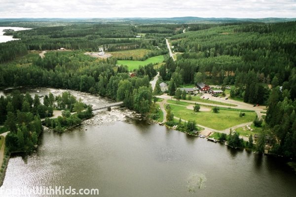 The Varjola Guesthouse, cottages for rent, active leisure and family cafe in Finland