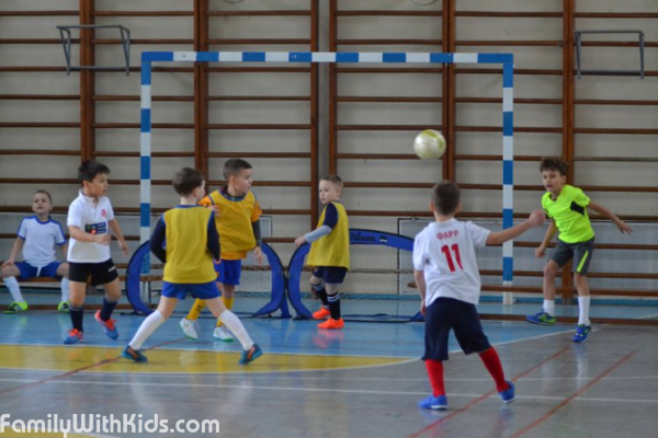 Футбольная академия раннего развития, мини-сад для детей от 2 до 6 лет в Оболонском районе, Киев