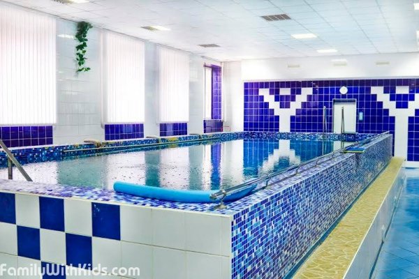H2O, школа плавания для детей от 3 лет на Березняках, Киев