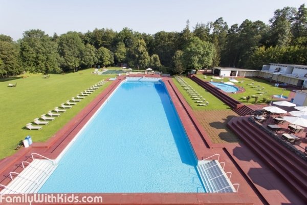 Dolder swimming pool, mini golf, ice rink and restaurant near Zurich, Switzerland