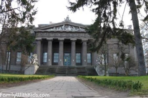 Национальный художественный музей Украины в Печерском районе, Киев
