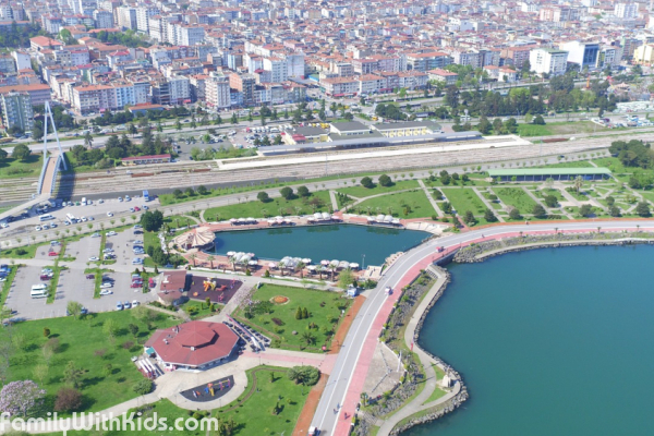 Sevgi Gölü, "Озеро любви" и парк на берегу Черного моря в Самсуне, Турция