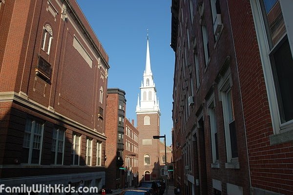 Старая Северная церковь, Церковь Христа в Бостоне, США