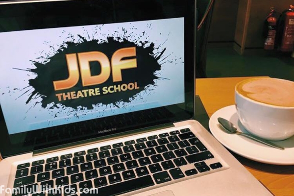 J’S Dance Factory, танцевальная школа для детей и подростков в Хакни, Великобритания