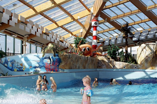 "Аквапалас", AquaPalace, крупнейший аквапарк в Праге, Чехия
