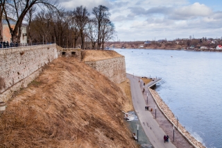 Photo of a guided tour of the Victoria Bastion in Narva, Estonia