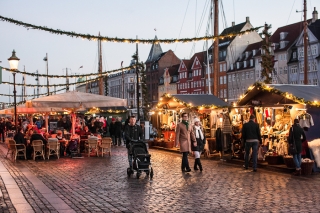 Pictures of the Nyhavn Christmas Market in Copenhagen, Denmark