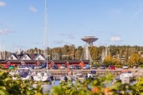 Photo review of the Rantaraitti waterfront walkway, the Mellsten Cafe and the Haukilahden Paviljonki in Espoo, Finland